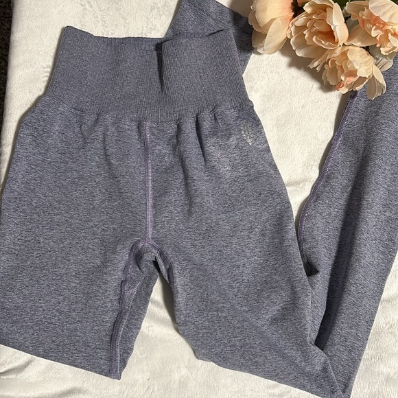 NWOT FP Movement High Plank Heather Legging - Picture 3 of 8